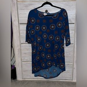 Lularoe Irma top.